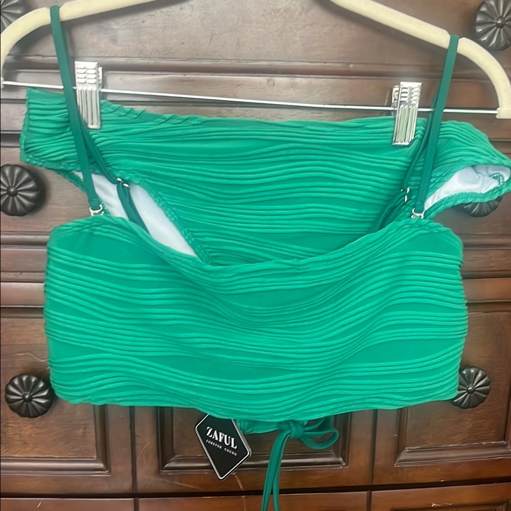 NWT Zaful Green Textured Women's Bikini Set
